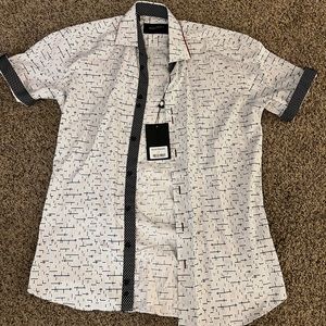 Maceoo short sleeve shirt. Brand new with tags. Size small.